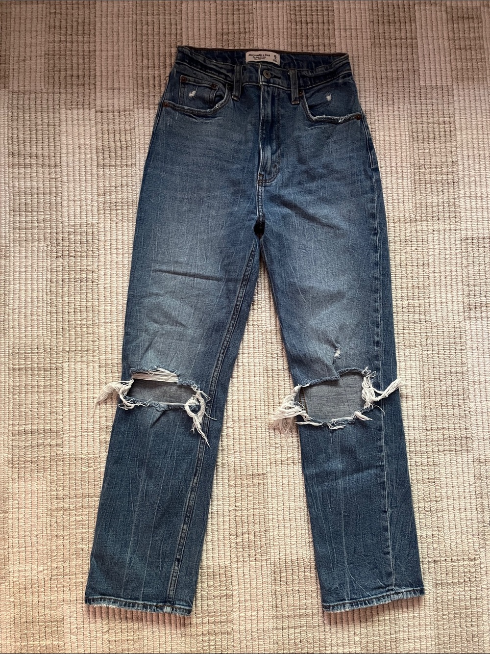 Abercrombie & Fitch Straight-Leg Distressed Jeans